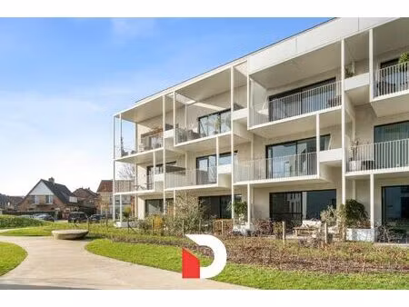 hoogwaardig afgewerkt app met ruim zuidgericht terras in groene omgeving te sint-andries