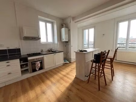 vente appartement 3 pièces 64 m² la rochefoucauld-en-angoumois (16110)