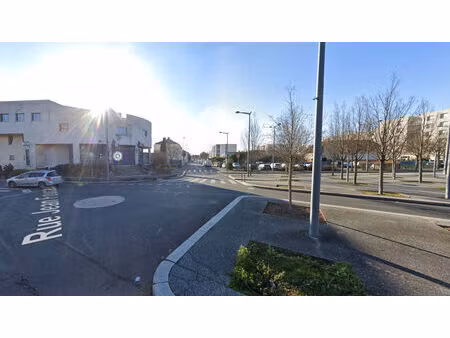 vente garage 125 m² vaulx-en-velin (69120)