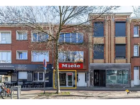commercieel te koop in berchem