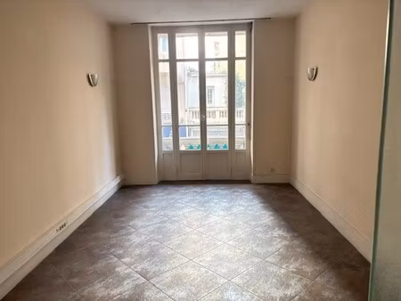 local professionnel nice centre