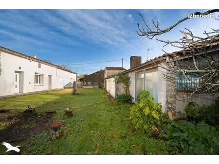 longère 5 pièces 103 m²