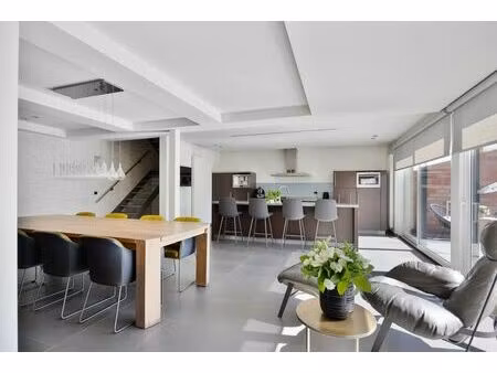 energiezuinig duplex appartement met 3 slpkrs in as centrum