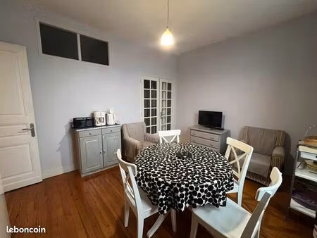 immeuble 146 m² jonzac