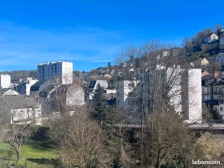 immeuble 219 m² tulle