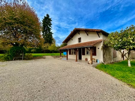 vente maison de campagne  2 chambres  jardin  piscine hors-sol et four à pain – entièremen