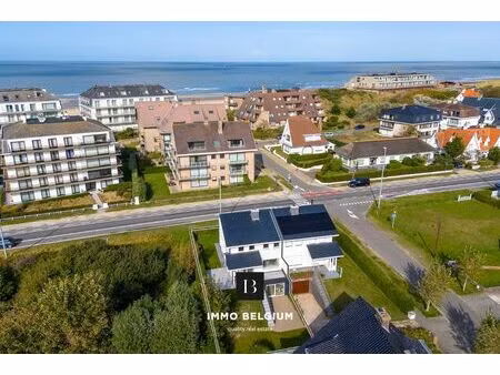 prachtig gerenoveerde woning nabij het strand