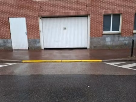 a vendre parking 100 m gare de creil