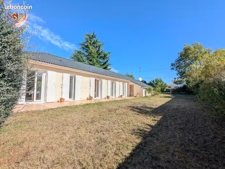 maison 6 pièces 130 m²