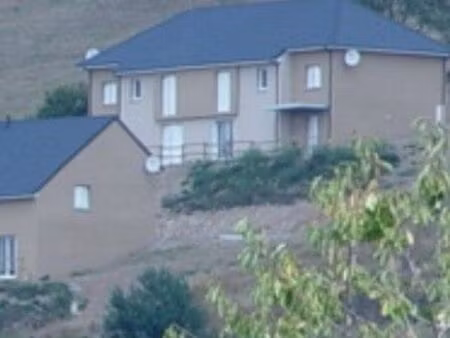 pavillon 3 pièces 71 m²