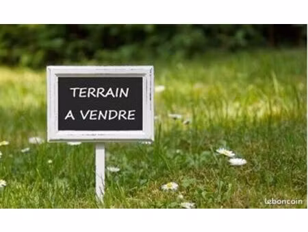 urgent - terrain à bâtir -1100m² - 48000