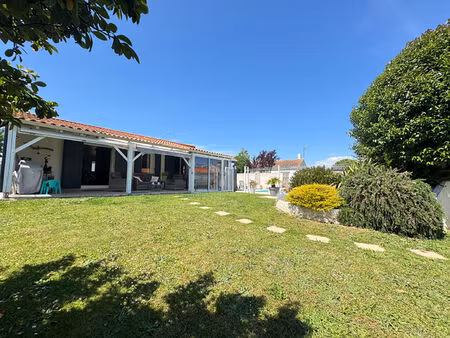 maison dompierre sur mer 4 pièce(s) 648 m2