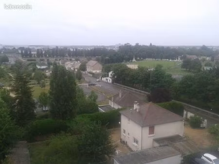 3 pièces 59 m2 avec parking et cave 28100 dreux (immeuble le savoie)