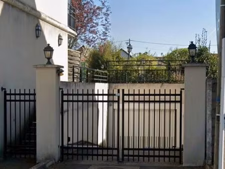 place de parking à louer