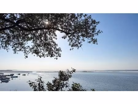 écrin d'exception face à l'étang de thau