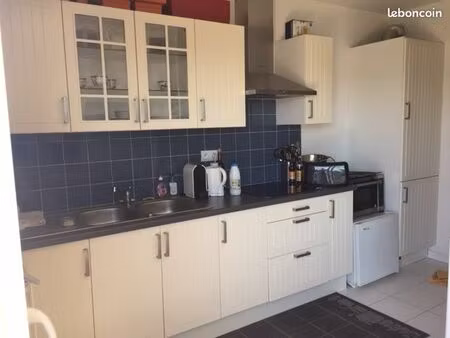 t2 45m2 meublé avec balcon et garage