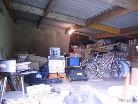 garde meuble box stockage  garage prix bas + prêt remorque