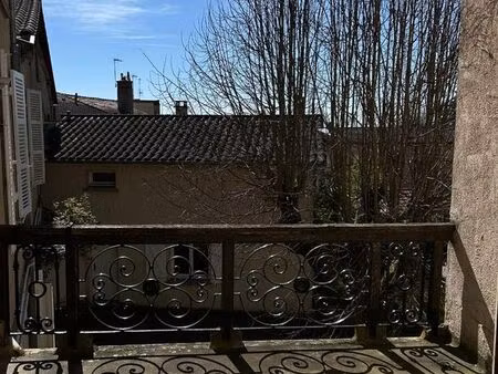 appartement 3 pièces 69 m²