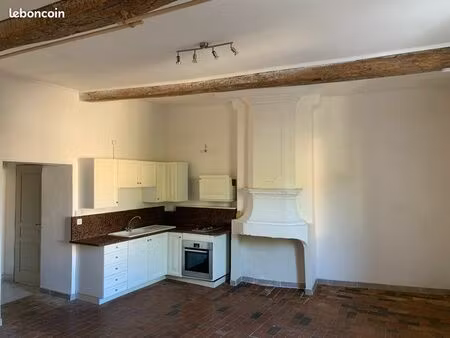 studio avec cave varages