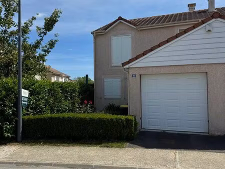 maison à louer 3 chambres