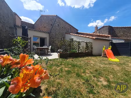 vente maison 4 pièces 84.65 m² à la bernardière (85610)  232 200 €