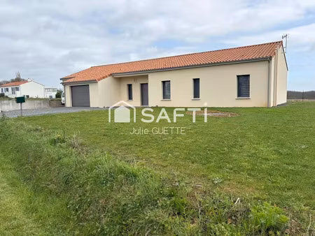 vente maison 5 pièces 123 m² à fontenay-le-comte (85200)  244 000 €