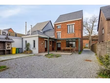 huis te koop in mol met 4 slaapkamers
