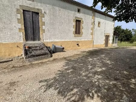 maison en pierres à la campagne  proche de bergerac