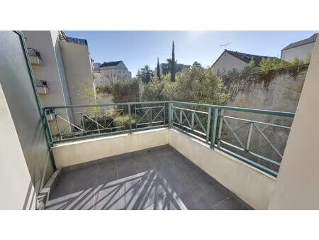 vente appartement 4 pièces  84.01m²  bry