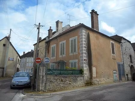 ensemble immobilier essoyes