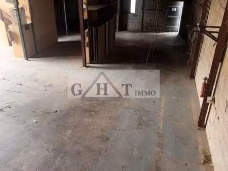 location bureaux 323 m²