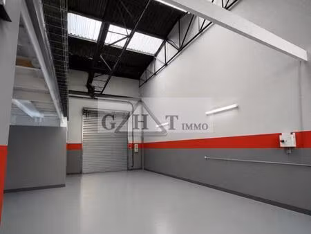 location entrepôt fontenay tresigny 77610 190m²
