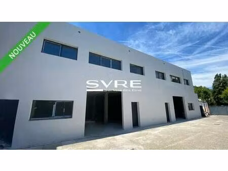 location local d'activités 255 m²