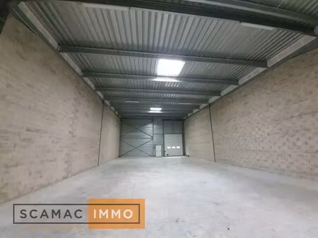 location local d’activités lisses 91090 1148m²