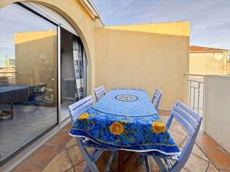 élégant 2 pièces avec terrasse et garage à sète