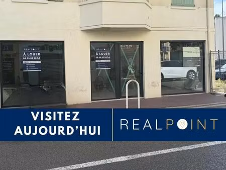 location commerce cannes 06400 65m²