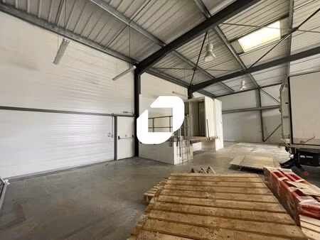 location local d’activités le barp 33114 300m²