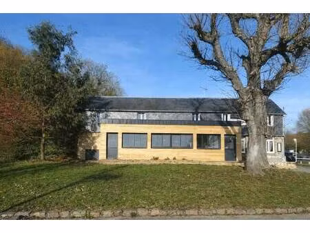 vente local d'activités 270 m²