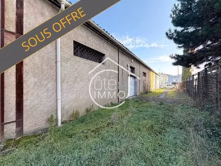 sainte-foy-la-grande : local lumineux idéalement situé