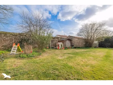 vente maison 5 pièces 90 m² à reze (44400)  339 000 €
