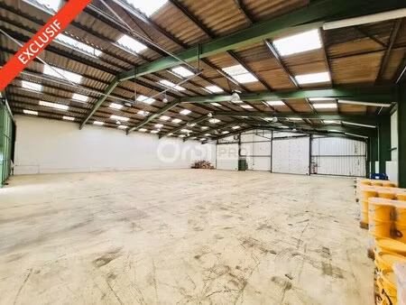 location entrepôt 602 m²