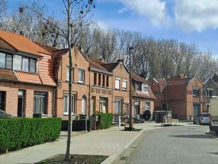 huis te koop in borgerhout met 2 slaapkamers