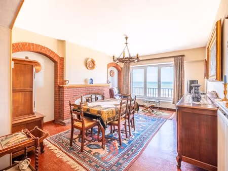 appartement te koop in koksijde met 2 slaapkamers