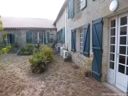 vente maison 9 pièces 180 m² à cadillac-sur-garonne (33410)  393 000 €
