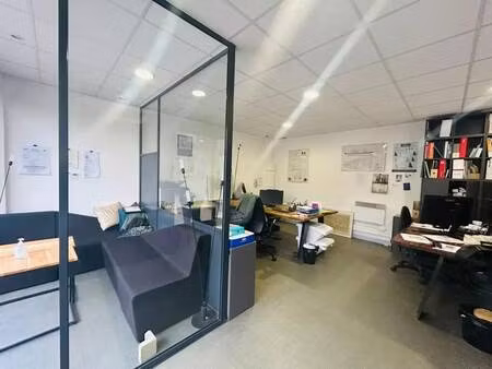 location bureaux 34 m²