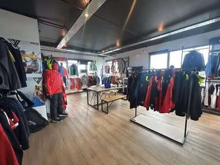 location bureaux 85 m²