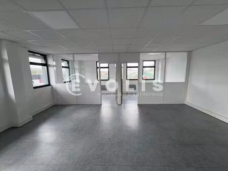 location bureaux 60 m²