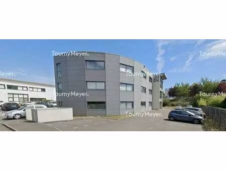 location bureaux 120 m²