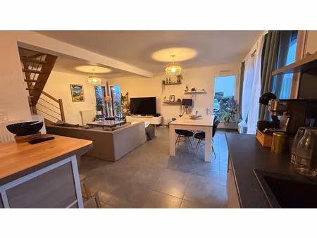 maison contemporaine à vendre à chavagne