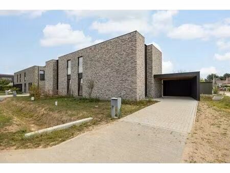 huis te koop in viersel met 3 slaapkamers